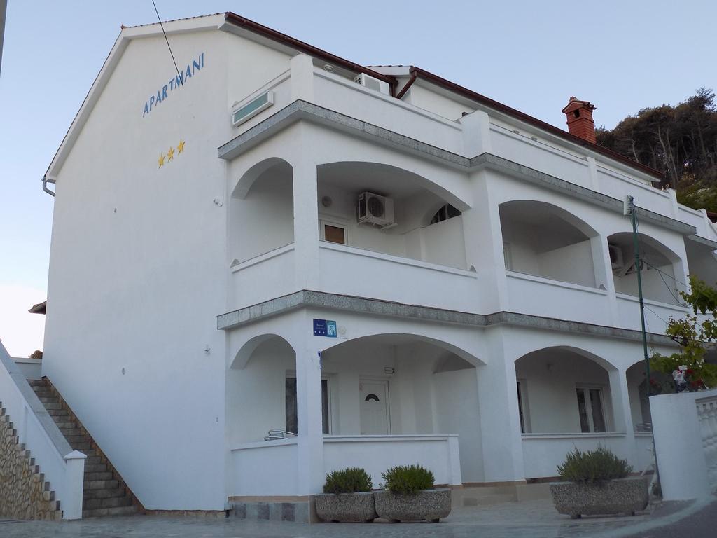 Apartment Lopar 15 Екстер'єр фото